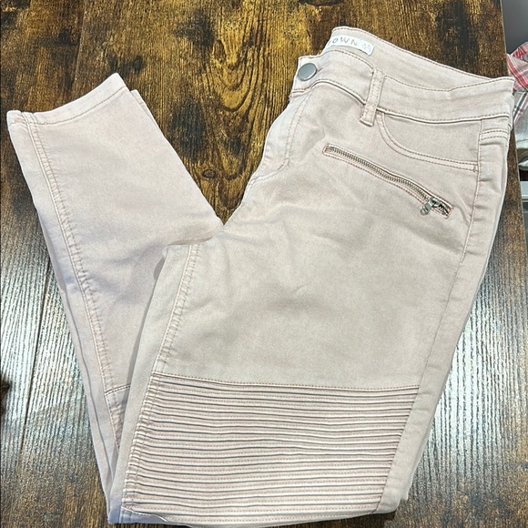 Women’s Light Pink Jeans - Picture 1 of 1